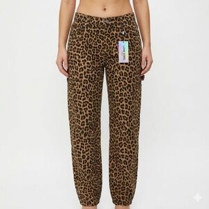 Love Soho NWT Leopard Print Low-Rise Baggy Carpenter Jeans Women's 3 Brown